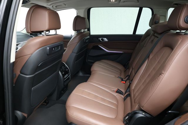 2020 BMW X7 xDrive40i Sports Activity Vehicle - 22939203 - 18