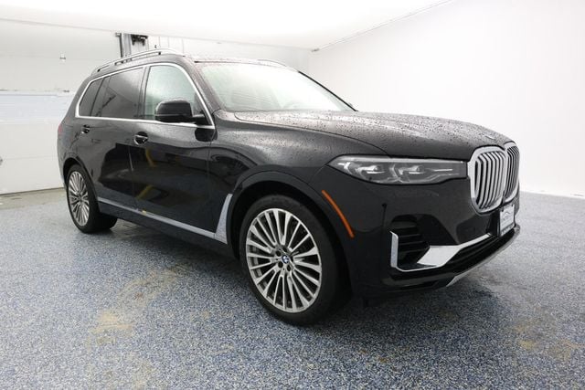 2020 BMW X7 xDrive40i Sports Activity Vehicle - 22939203 - 1