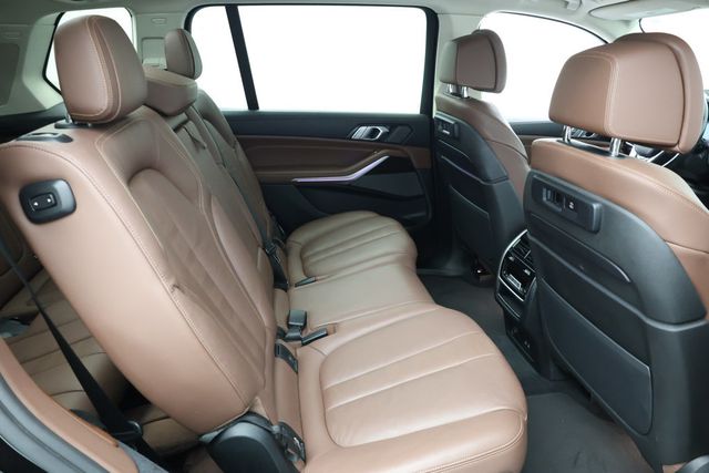 2020 BMW X7 xDrive40i Sports Activity Vehicle - 22939203 - 21