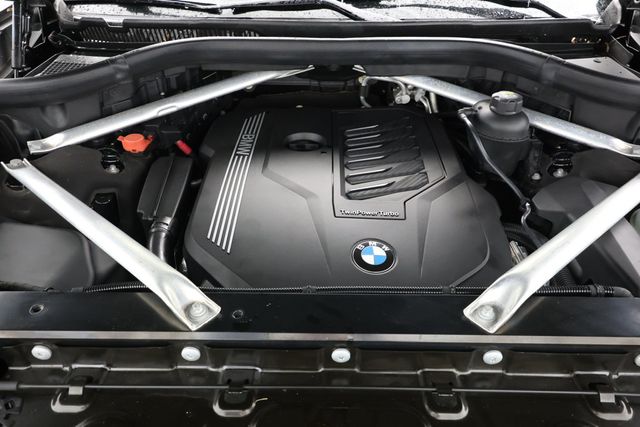 2020 BMW X7 xDrive40i Sports Activity Vehicle - 22939203 - 24