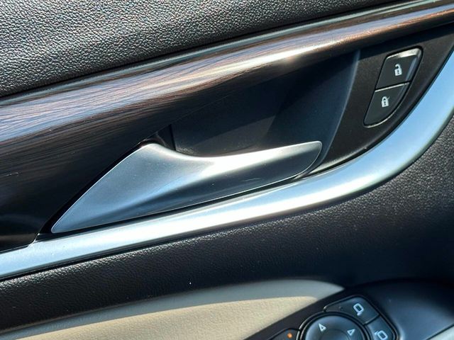 2020 Buick Enclave AWD 4dr Essence - 22879039 - 17