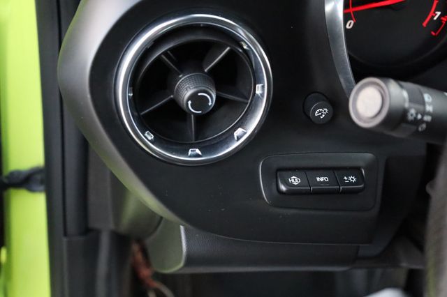 2020 Chevrolet Camaro 2dr Coupe 2SS - 22927574 - 32