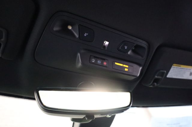 2020 Chevrolet Camaro 2dr Coupe 2SS - 22927574 - 35