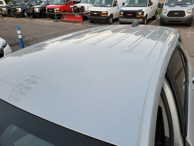 2020 Chevrolet Equinox LS Sport Utility 4D - 22936342 - 18