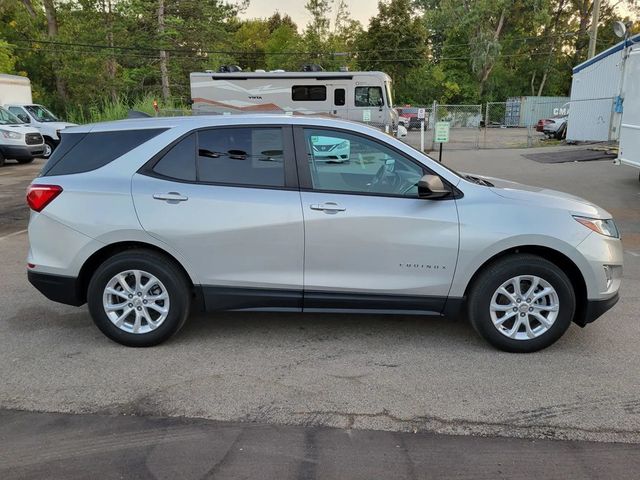 2020 Chevrolet Equinox LS Sport Utility 4D - 22936342 - 2