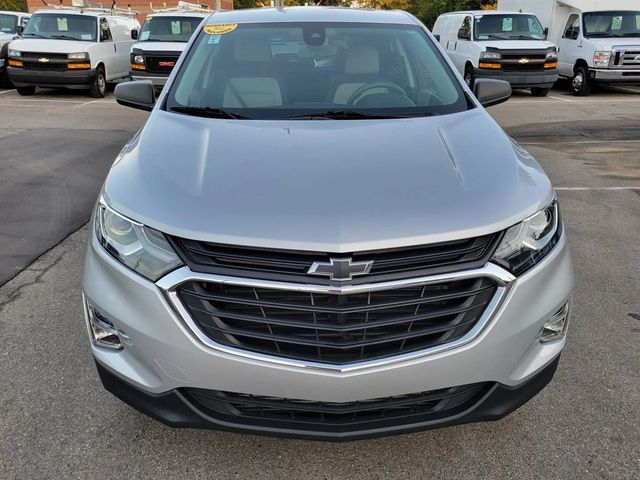 2020 Chevrolet Equinox LS Sport Utility 4D - 22936342 - 8