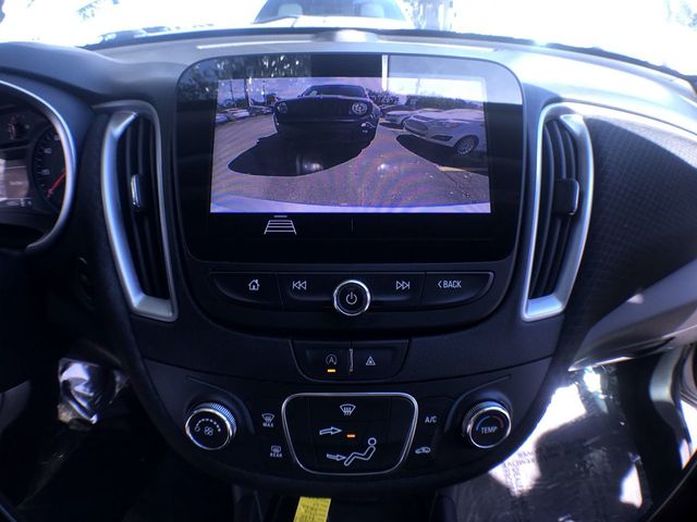 2020 Chevrolet Malibu 4dr Sedan LS w/1LS - 22935877 - 17