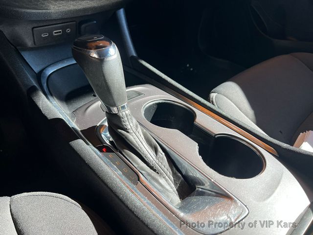 2020 Chevrolet Malibu 4dr Sedan LT - 22940001 - 13