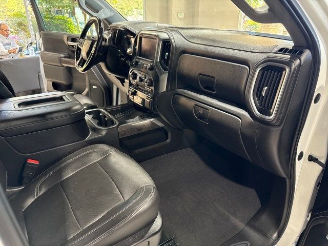2020 Chevrolet Silverado 1500 4WD Crew Cab 147" LTZ - 22935757 - 20