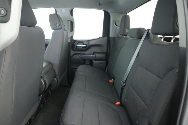 2020 Chevrolet Silverado 1500 4WD Double Cab 147'' Custom with Value Package - 22932595 - 19