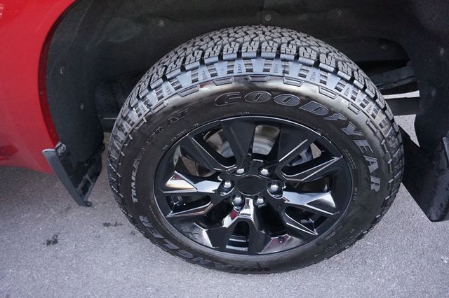 2020 Chevrolet Silverado 1500 CUSTOM, PREMIUM WHEELS, RUNNING BOARDS, TOWING PACKAGE - 22936834 - 11