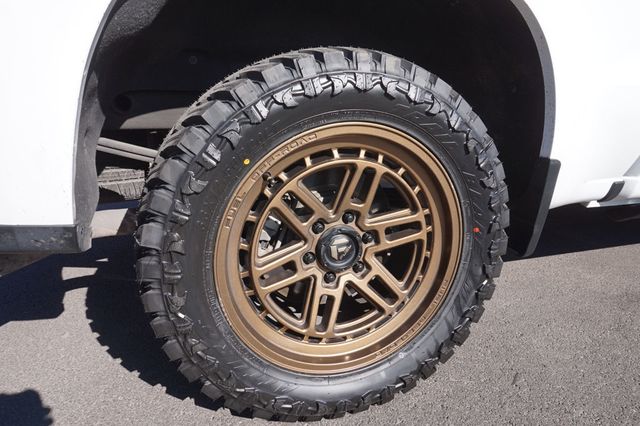 2020 Chevrolet Silverado 1500 ONE OWNER,PREMIUM WHEELS WITH  NEW TIRES,POWER RUNNING BOARDS - 22914403 - 10