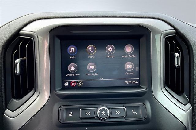 2020 Chevrolet Silverado 2500HD 4WD Crew Cab 159" Custom - 22939136 - 24