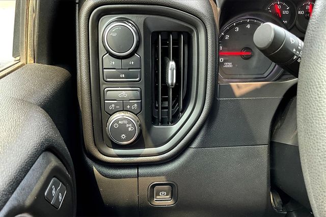 2020 Chevrolet Silverado 2500HD 4WD Crew Cab 159" Custom - 22939136 - 26