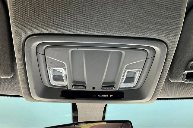 2020 Chevrolet Silverado 2500HD Custom Pickup 4D 6 1/2 ft - 22866084 - 25