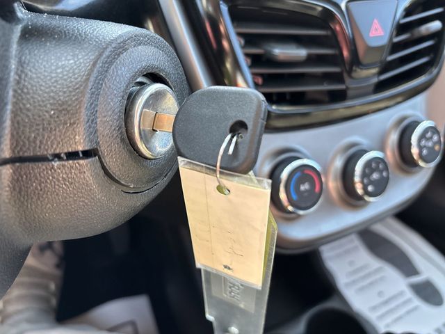 2020 Chevrolet Spark 4dr Hatchback CVT LT w/1LT - 22798210 - 25