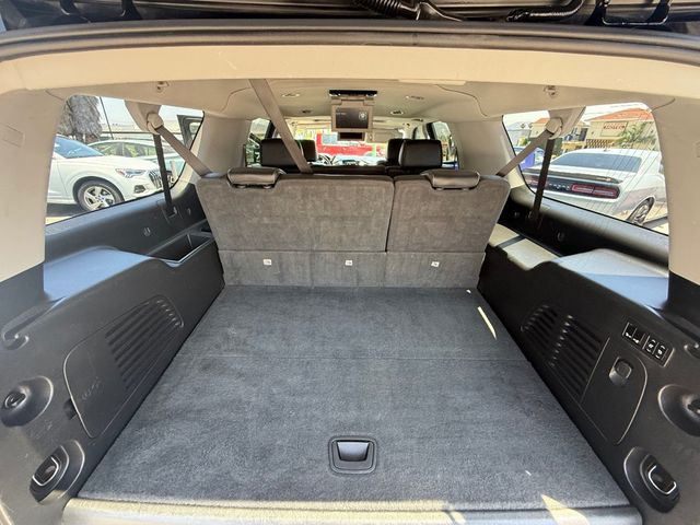 2020 Chevrolet Suburban Premier - 22886555 - 12