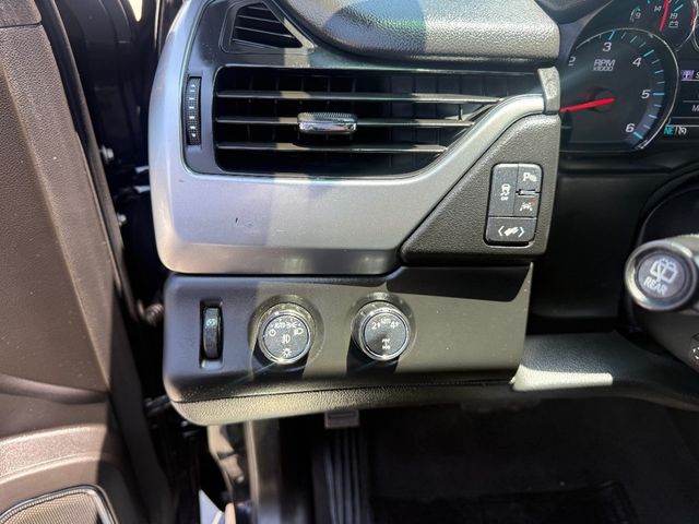 2020 Chevrolet Suburban Premier - 22886555 - 20