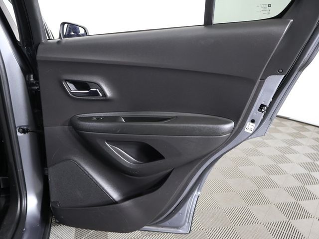 2020 Chevrolet Trax AWD 4dr LS - 22933878 - 21
