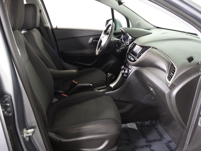 2020 Chevrolet Trax AWD 4dr LS - 22933878 - 25