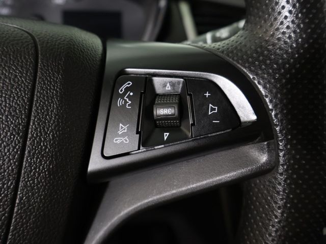 2020 Chevrolet Trax AWD 4dr LS - 22933878 - 35