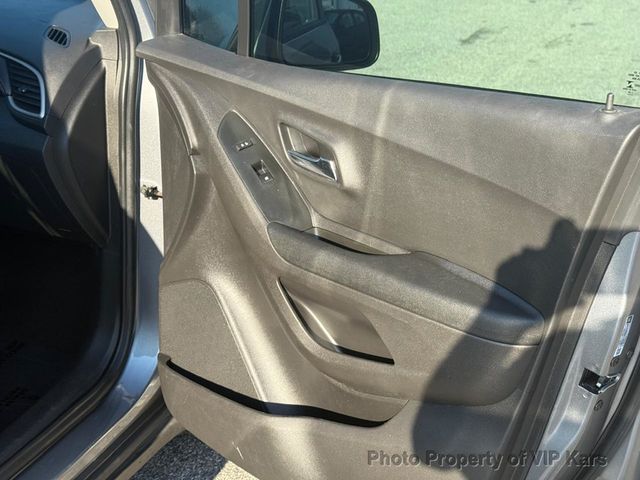 2020 Chevrolet Trax FWD 4dr LS - 22909119 - 10