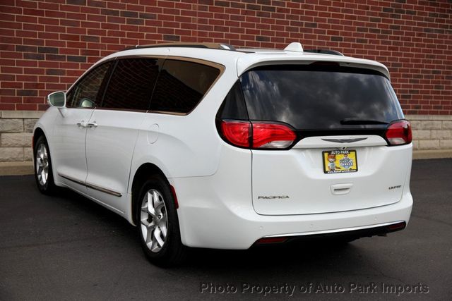 2020 Chrysler Pacifica Limited FWD - 22391201 - 16