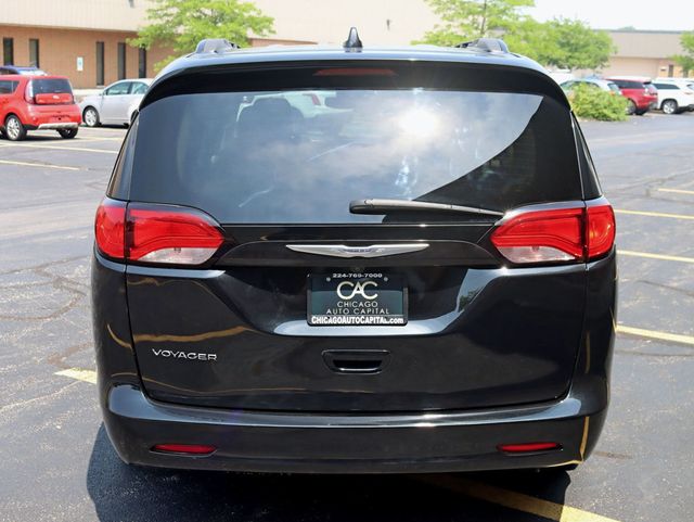 2020 Chrysler Voyager LXi FWD - 22863638 - 5