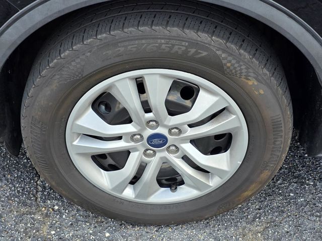 2020 Ford Escape S AWD - 22902034 - 25