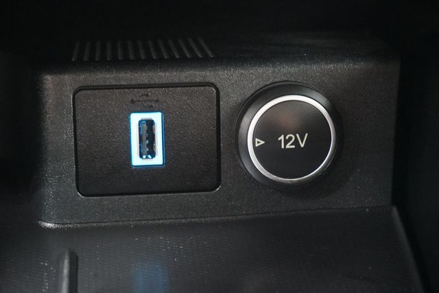 2020 Ford Escape SE FWD - 22879585 - 17