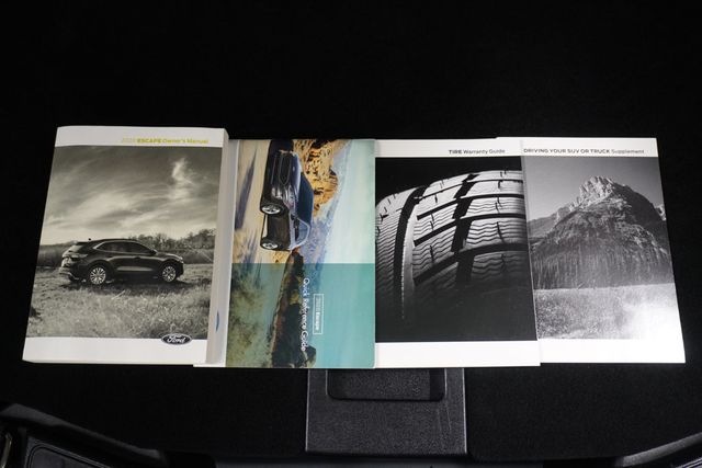 2020 Ford Escape SE FWD - 22879585 - 26