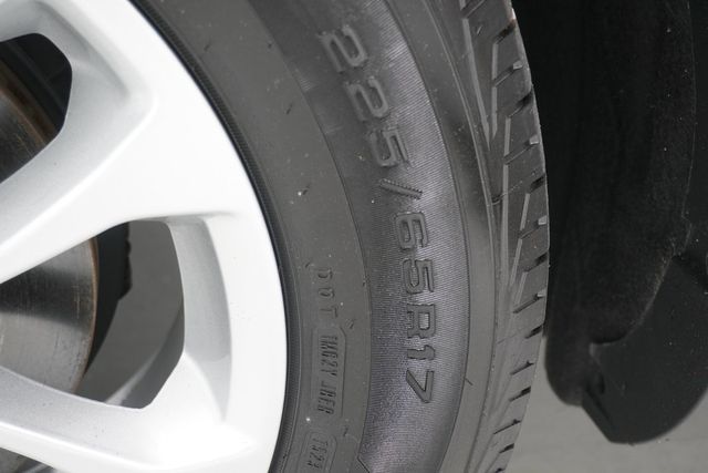 2020 Ford Escape SE FWD - 22879585 - 29