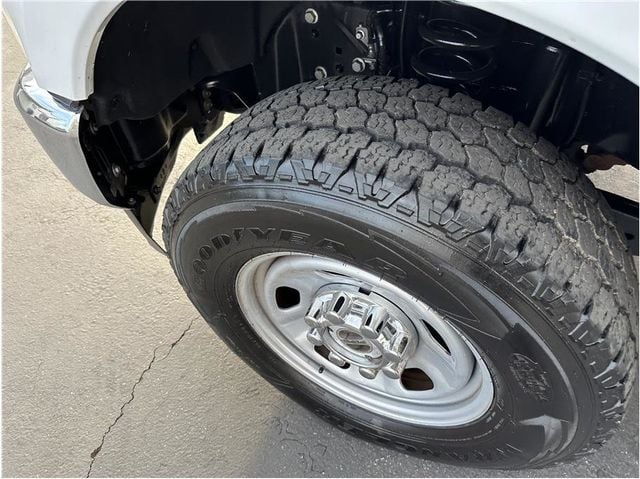 2020 Ford F350 Super Duty Crew Cab XL LONG BED 4X4 DIESEL POWER LIFT GATE 1OWNER CLEA - 22276446 - 8