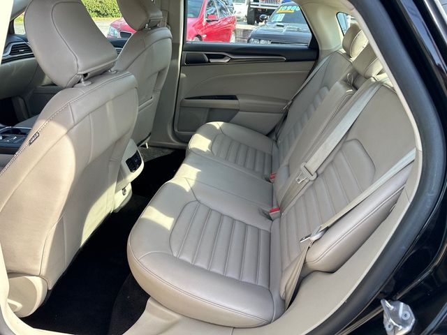 2020 Ford Fusion SEL FWD - 22762328 - 11