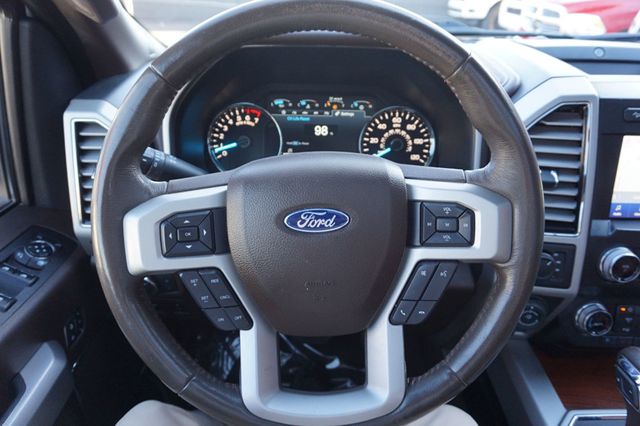 2020 Ford F-150 KING RANCH, 4X4, PANORAMIC MOON ROOF, LEATHER SEATS, TOW PKG - 22939627 - 25