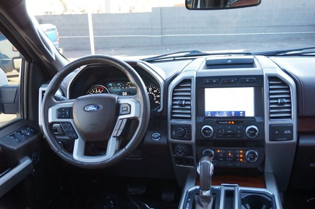 2020 Ford F-150 KING RANCH, 4X4, PANORAMIC MOON ROOF, LEATHER SEATS, TOW PKG - 22939627 - 43