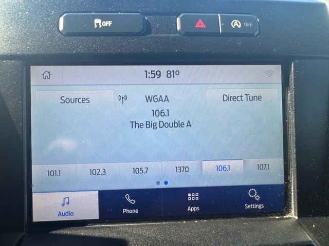 2020 Ford F-150 XLT - 22931191 - 19