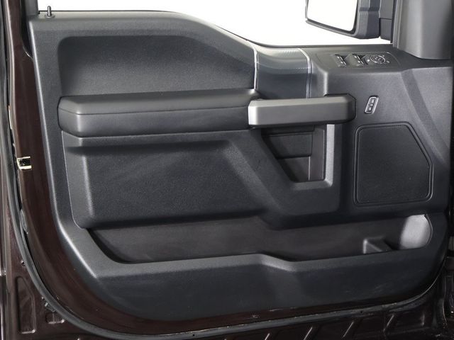 2020 Ford F-150 XLT - 22928369 - 19