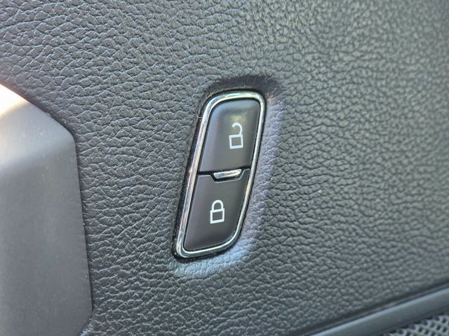 2020 Ford F-150 XLT - 22938383 - 20