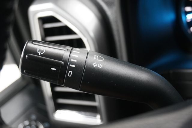 2020 Ford F-150 XLT 4WD SuperCrew 5.5' Box - 22917628 - 23