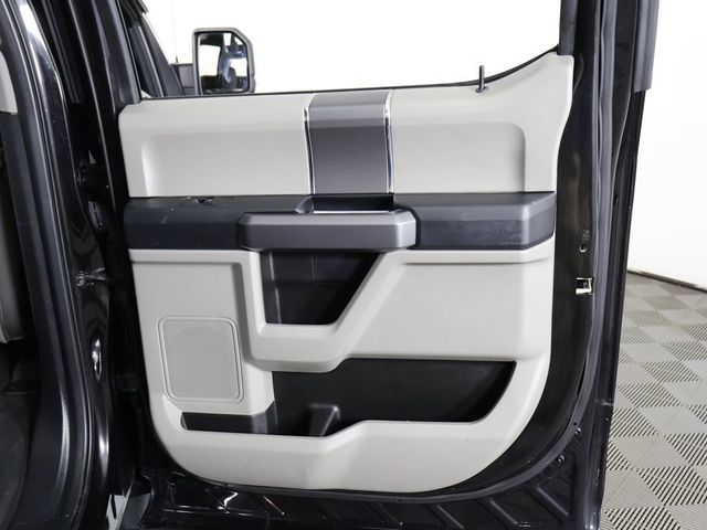 2020 Ford F-150 XLT 4WD SuperCrew 5.5' Box - 22924590 - 23