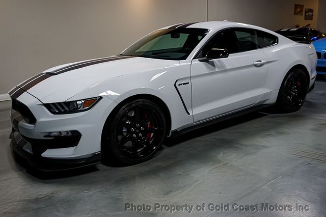 2020 Ford Mustang *GT350R* *6-Speed Manual* *R-Package 920A* *Tech Package* - 22353684 - 2