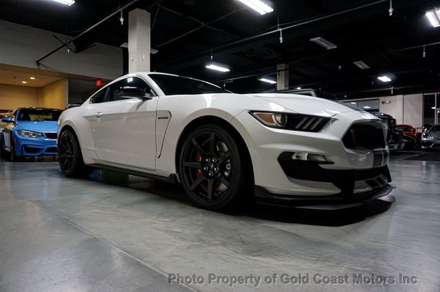 2020 Ford Mustang *GT350R* *6-Speed Manual* *R-Package 920A* *Tech Package* - 22353684 - 92