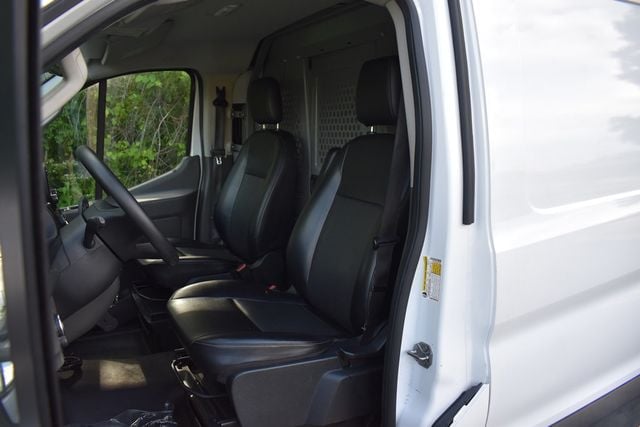 2020 Ford Transit Cargo Van T-150 148" Low Rf 8670 GVWR RWD - 22875585 - 3