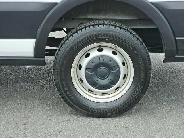 2020 Ford Transit Cargo Van T-250 148" Med Rf 9070 GVWR RWD - 22929555 - 28