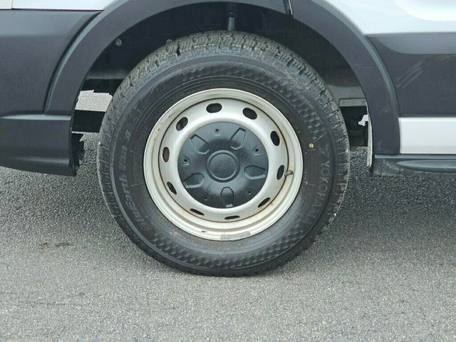 2020 Ford Transit Cargo Van T-250 148" Med Rf 9070 GVWR RWD - 22929555 - 29