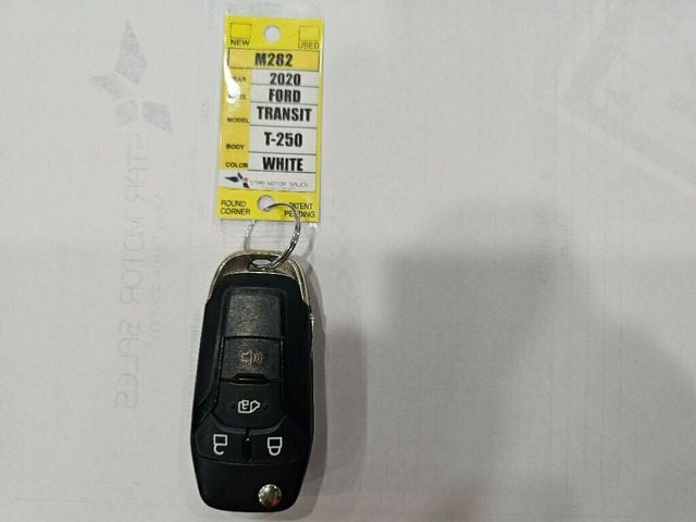 2020 Ford Transit Cargo Van T-250 148" Med Rf 9070 GVWR RWD - 22929555 - 31