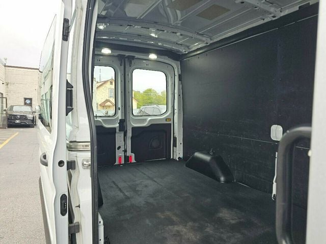 2020 Ford Transit Cargo Van T-250 148" Med Rf 9070 GVWR RWD - 22929555 - 4