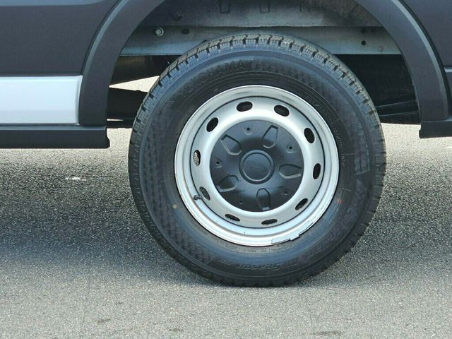 2020 Ford Transit Cargo Van T-250 148" Med Rf 9070 GVWR RWD - 22930058 - 26