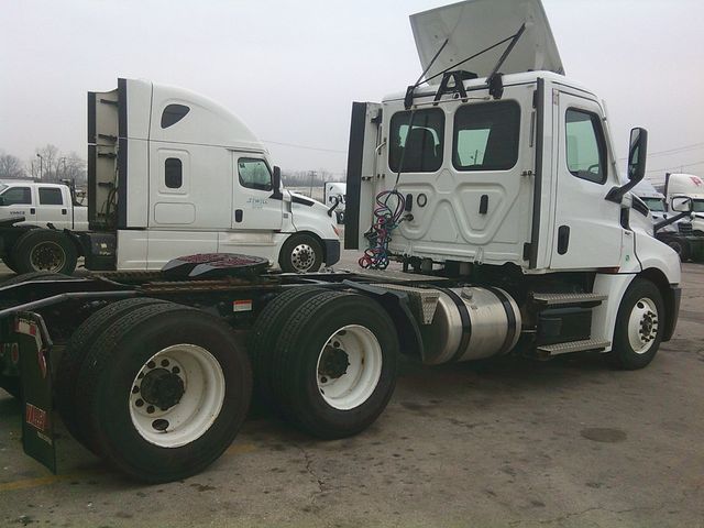 2020 Freightliner CA126DC daycab CA126DC daycab - 22715275 - 5